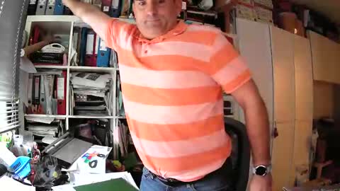 runner1978 online show from December 2024 10:19:01 AM