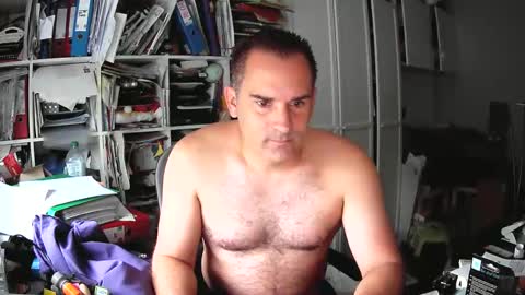 runner1978 online show from September 2025 06:37:02 AM