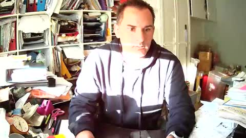 runner1978 online show from November 2025 08:47:01 AM