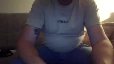 Snapshot of runner_1978 chatting on November 2025 04:47:02 AM runner_1978 online show from November 2025 04:47:02 AM