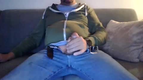 Snapshot of runner_1978 chatting on November 2025 04:55:02 AM runner_1978 online show from November 2025 04:55:02 AM