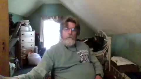 runningaround60 online show from October 2025 06:18:02 PM