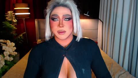 Samantha online show from December 2024 08:11:01 PM