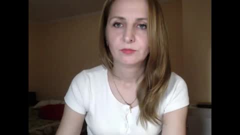 Ruth online show from November 2025 07:10:01 PM