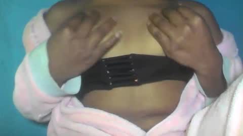 Rwuica online show from October 2025 05:57:02 AM