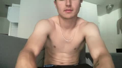 Snapshot of ryan287747 chatting on June 2026 10:01:02 PM ryan online show from June 2026 10:01:02 PM