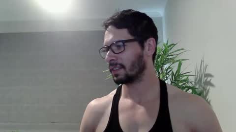 Ryan online show from December 2025 01:32:02 AM