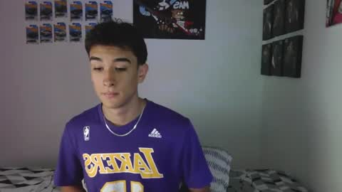 Snapshot of ryan_valentine17 chatting on July 2026 09:05:02 PM ryan online show from July 2026 09:05:02 PM