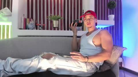 Ryan online show from September 2025 02:59:02 AM