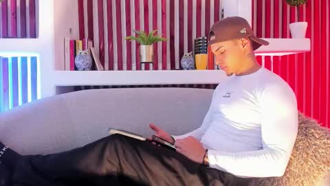 Ryan online show from October 2025 03:27:01 AM