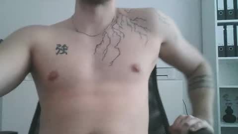 Snapshot of ryanhoffmann15 chatting on February 2026 02:48:01 PM ryanhoffmann15 online show from February 2026 02:48:01 PM