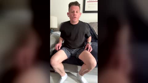 ryanq83 online show from April 2026 03:32:01 PM