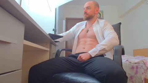 Ryanstone  online show from April 2026 05:55:01 AM