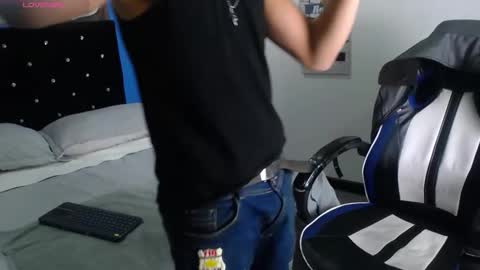 Snapshot of ryderdark chatting on October 2025 12:19:02 PM RyderDark online show from October 2025 12:19:02 PM