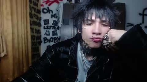 Snapshot of ryoko_vishnu chatting on May 2026 01:25:02 AM Ryoko online show from May 2026 01:25:02 AM