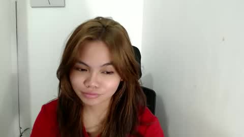 s1mpera online show from April 2026 06:03:02 PM