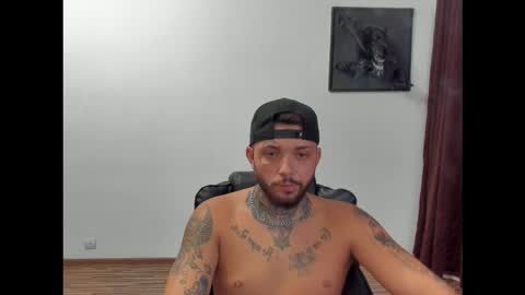 Snapshot of s1nmaster chatting on September 2025 07:52:01 AM s1nmaster online show from September 2025 07:52:01 AM