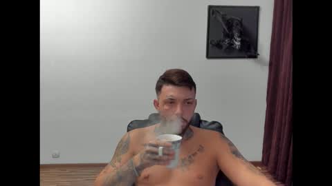 Snapshot of s1nmaster chatting on September 2025 03:50:02 AM s1nmaster online show from September 2025 03:50:02 AM