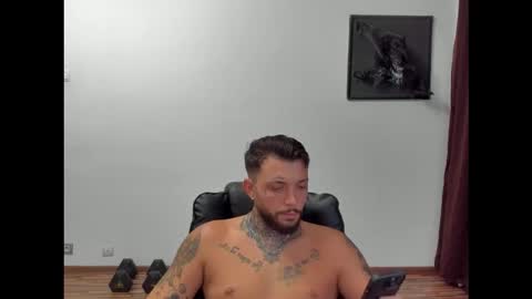 Snapshot of s1nmaster chatting on September 2025 06:48:02 AM s1nmaster online show from September 2025 06:48:02 AM