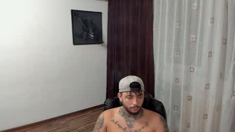 Snapshot of s1nmaster chatting on November 2025 11:37:02 PM s1nmaster online show from November 2025 11:37:02 PM