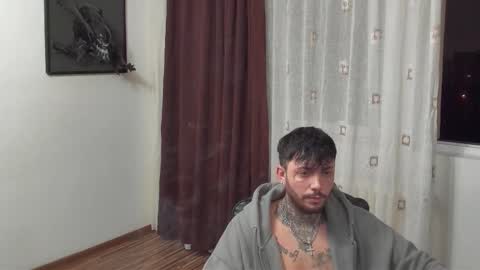 Snapshot of s1nmaster chatting on November 2025 11:09:01 PM s1nmaster online show from November 2025 11:09:01 PM