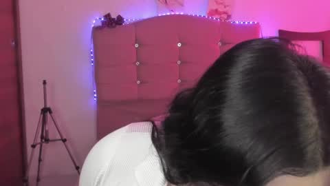 S H A R O N model independient online show from December 2024 02:57:02 PM