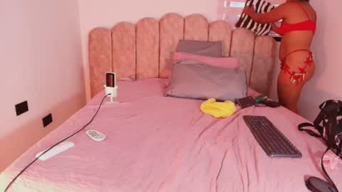 Snapshot of s_sofia_ chatting on July 2026 07:16:02 PM s_sofia_ online show from July 2026 07:16:02 PM