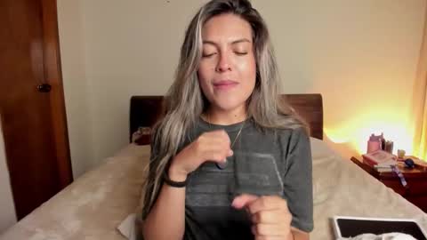 Leslie Beltrn online show from March 2026 04:29:01 AM