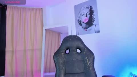 Snapshot of sabrina_lopez1 chatting on October 2025 10:33:02 PM sabrina_lopez1 online show from October 2025 10:33:02 PM