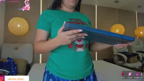 Sabrina Shark online show from September 2025 01:50:01 AM