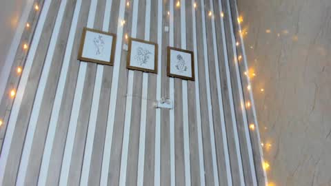 mariana  online show from January 2025 01:08:01 AM