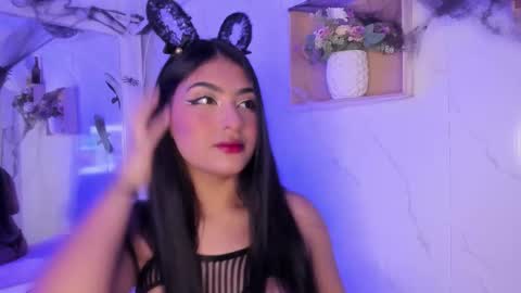 mariana  online show from October 2025 03:31:02 AM