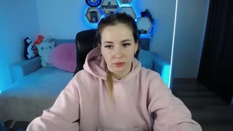 Sabrina Violet online show from March 2026 09:15:01 AM