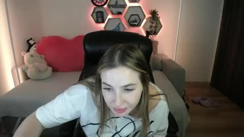 Sabrina Violet online show from July 2026 10:21:02 AM