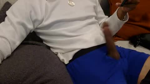 Snapshot of sacalaschichiss chatting on October 2025 09:10:01 AM Dee online show from October 2025 09:10:01 AM