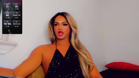 Snapshot of sacha_candy chatting on December 2024 03:56:02 AM Sacha online show from December 2024 03:56:02 AM