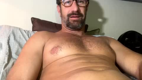 Snapshot of sackskincreamer chatting on January 2025 05:08:02 AM R online show from January 2025 05:08:02 AM