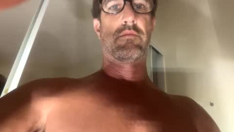 Snapshot of sackskincreamer chatting on September 2025 01:05:02 PM R online show from September 2025 01:05:02 PM