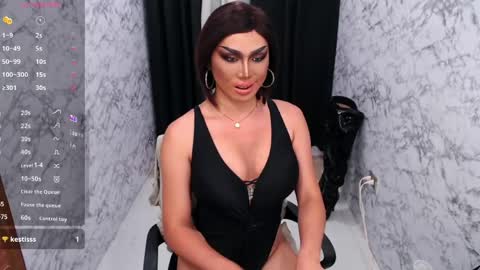 Verra Monroe online show from May 2026 10:30:01 PM