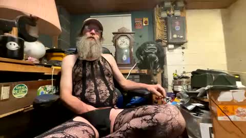 safety_fist online show from February 2025 04:36:02 AM