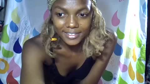 safira19 online show from September 2025 12:27:02 PM