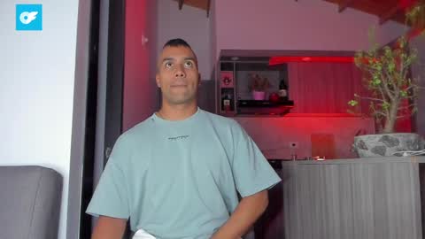 Snapshot of sag_1998 chatting on January 2025 12:35:01 AM Sag online show from January 2025 12:35:01 AM