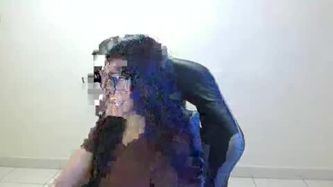 Sahaliefox  online show from April 2026 05:06:02 PM