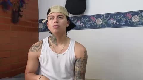 Sahara y Thiago online show from February 2026 01:20:01 PM