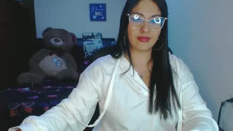Karina online show from September 2025 02:38:02 AM