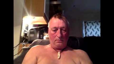 sail_naked online show from January 2025 03:49:01 PM