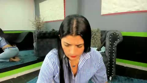 Sailon online show from November 2025 03:08:02 PM