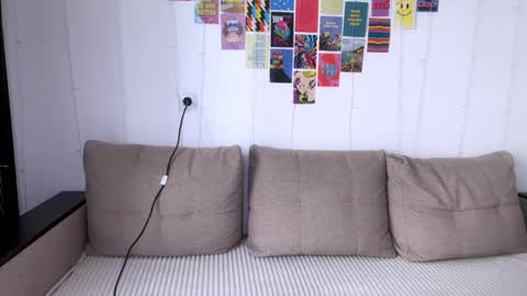 Sofia online show from February 2025 07:44:02 AM