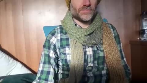 saint009 online show from January 2025 01:53:01 PM