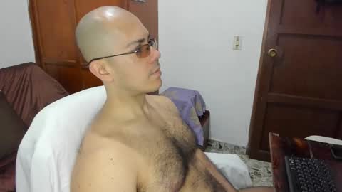 saintedy01 online show from November 2025 12:27:01 PM